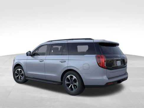 New 2026 Ford Expedition Active AWD/4WD image 4