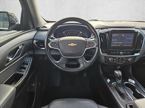 Certified 2021 Chevrolet Traverse Premier image 11