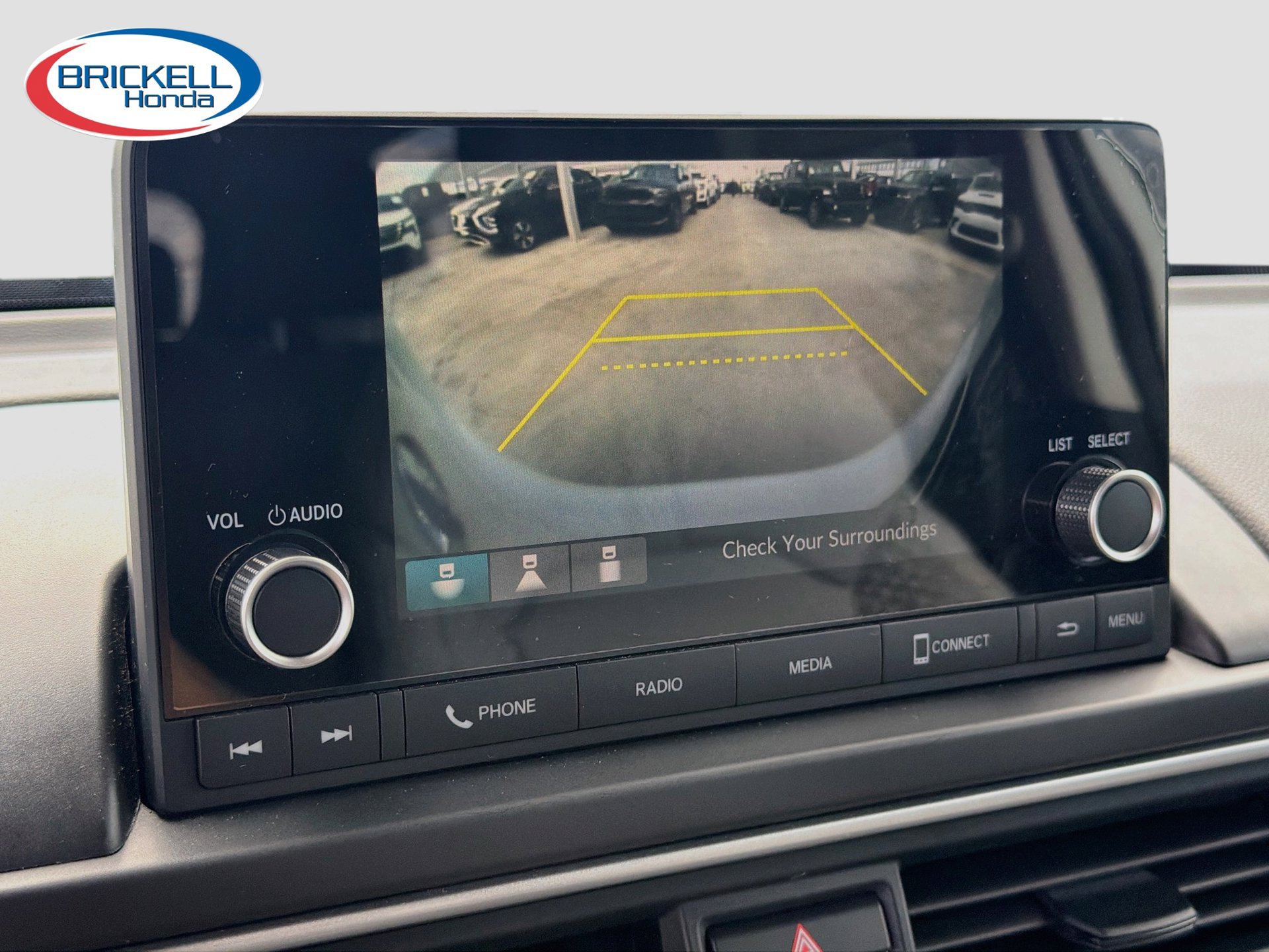 Used 2023 Honda Pilot LX image 33