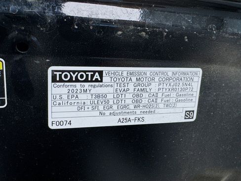 Used 2023 Toyota RAV4 LE image 20