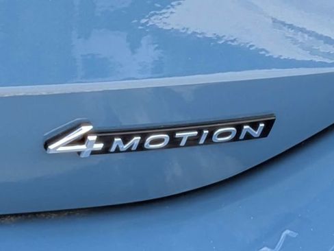 Certified 2025 Volkswagen Tiguan SEL R-Line AWD/4WD image 14