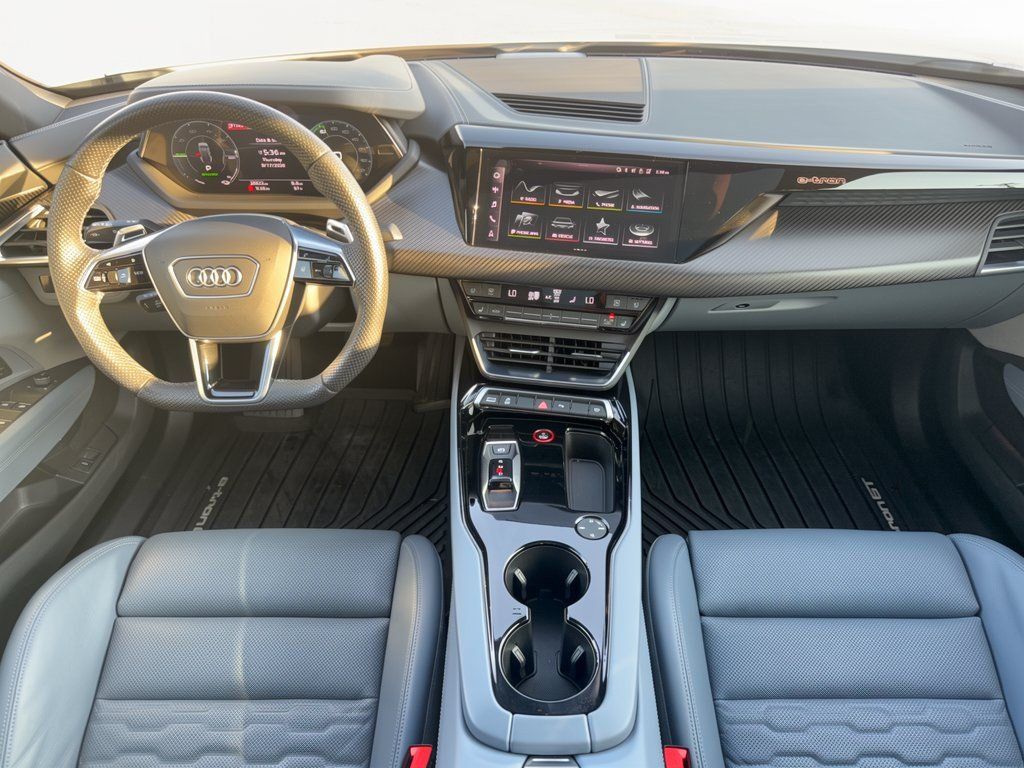 Used 2023 Audi e-tron GT Premium Plus w/ Performance Package AWD/4WD image 17