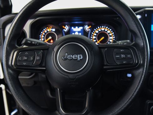 Used 2024 Jeep Wrangler Unlimited Sport AWD/4WD image 26