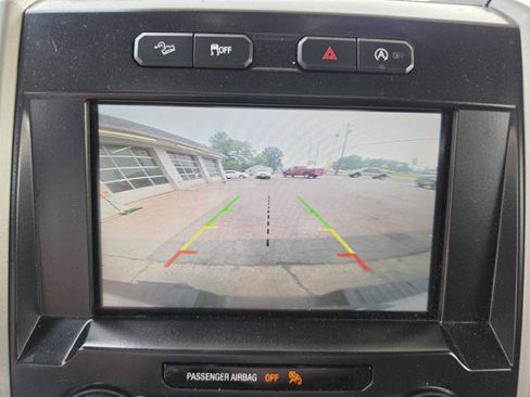 Used 2015 Ford F150 Lariat AWD/4WD image 27
