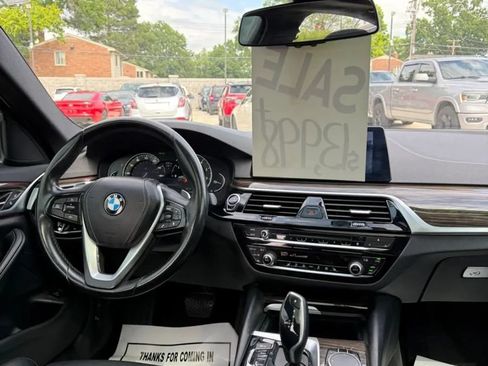 Used 2018 BMW 530i RWD image 12