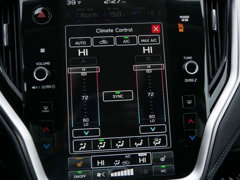 Certified 2025 Subaru Outback Premium image 23