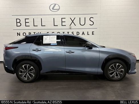 Used 2025 Lexus RZ 300e w/ Accessory Package (Z1) FWD image 3