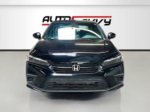 Used 2022 Honda Civic Sport image 2