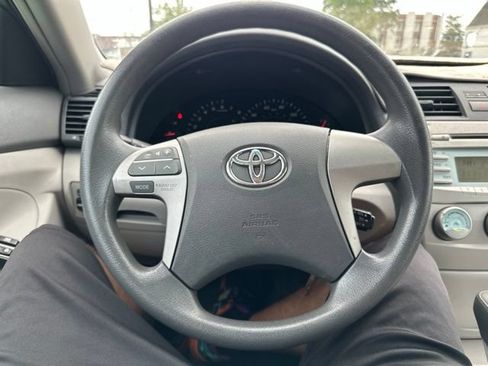 Used 2007 Toyota Camry LE FWD image 31