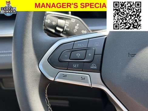 Used 2025 Volkswagen Tiguan SE w/ Panoramic Sunroof Package AWD/4WD image 21