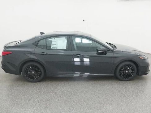 New 2026 Toyota Camry SE image 11