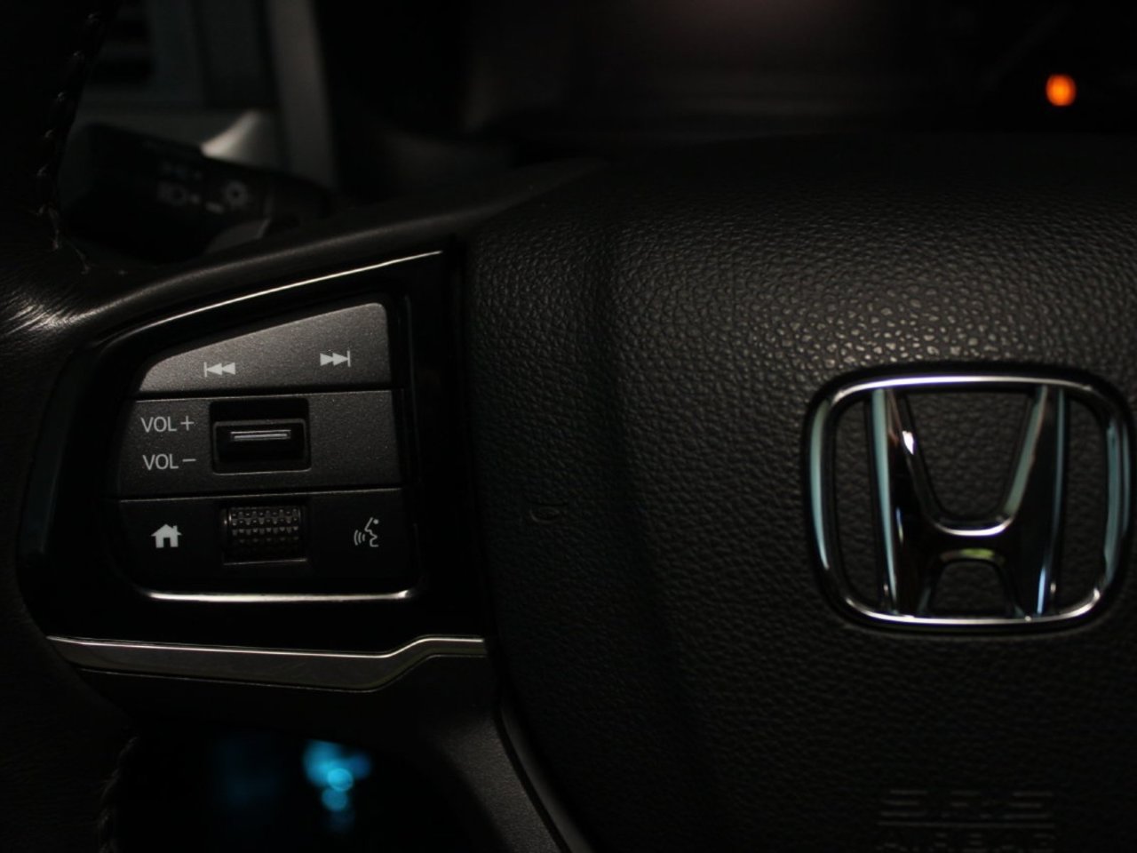 Used 2025 Honda Odyssey EX-L image 26
