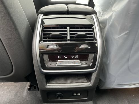 Used 2026 BMW X5 xDrive40i w/ M Sport Package image 20