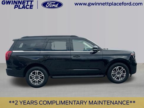 Certified 2025 Ford Expedition Active RWD image 4