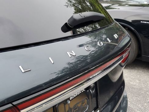 Used 2021 Lincoln Corsair Reserve image 5