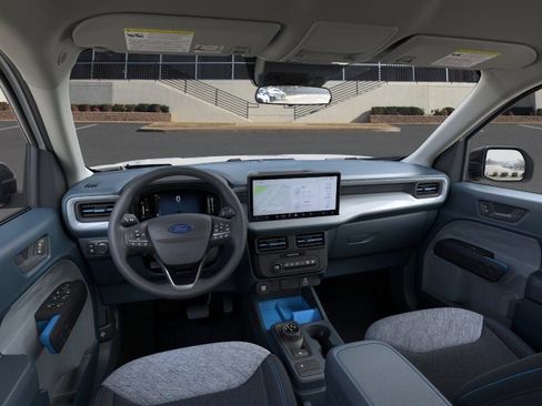 New 2026 Ford Maverick XLT w/ XLT Luxury Package FWD image 9