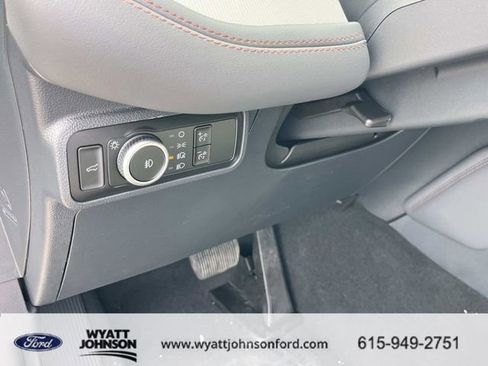 New 2026 Ford Explorer Active image 26