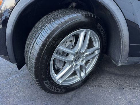 Used 2018 Porsche Cayenne image 37