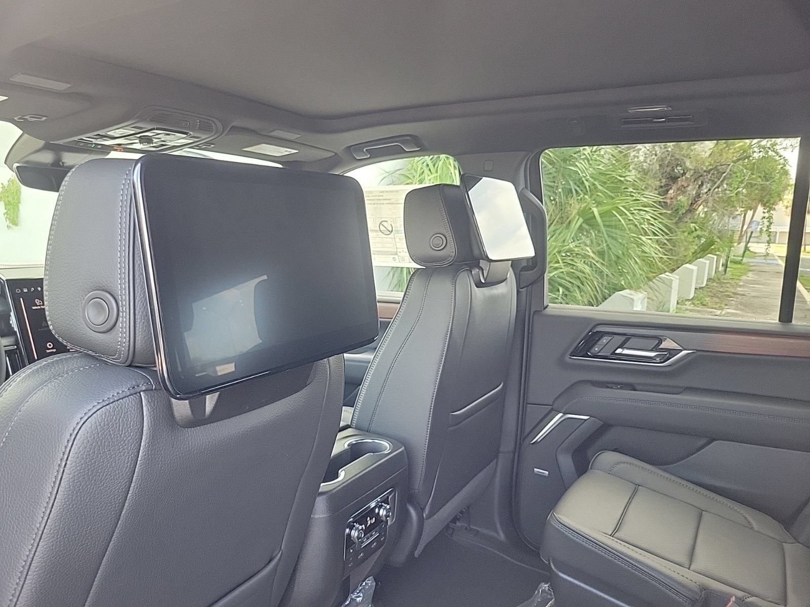 New 2026 GMC Yukon Denali w/ Advanced Technology Package RWD image 14