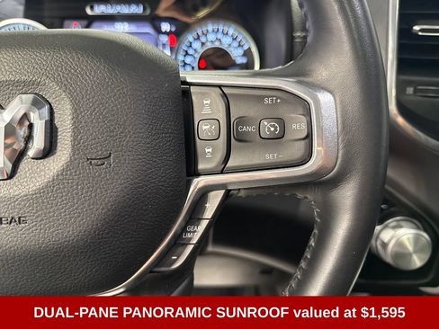 Used 2023 RAM 1500 Laramie AWD/4WD image 5