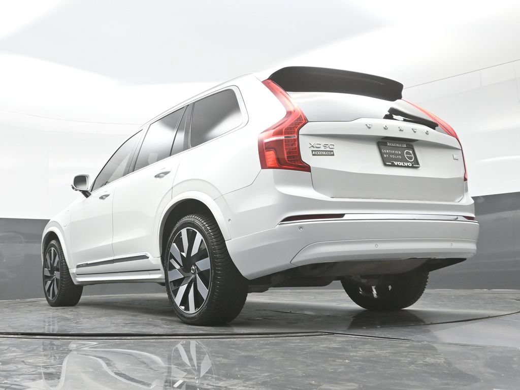 Used 2023 Volvo XC90 T8 Ultimate AWD/4WD image 23
