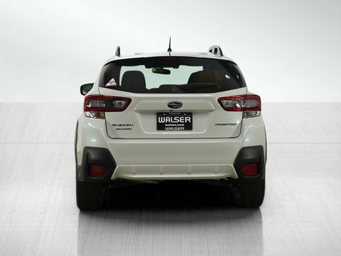 Used 2022 Subaru Crosstrek 2.0i image 4