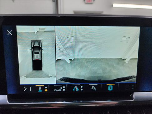 Used 2025 Chevrolet Silverado 2500 LT w/ Trail Boss Package image 59