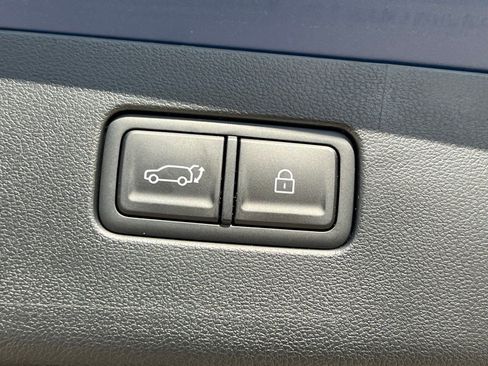 New 2026 Hyundai Ioniq 9 Limited image 16