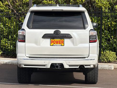Used 2018 Toyota 4Runner Limited image 5