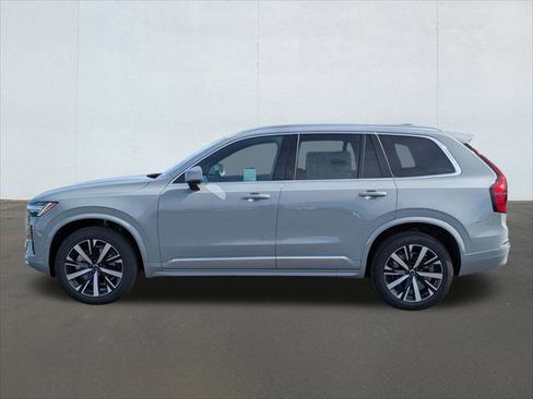 New 2026 Volvo XC90 B5 Core image 3