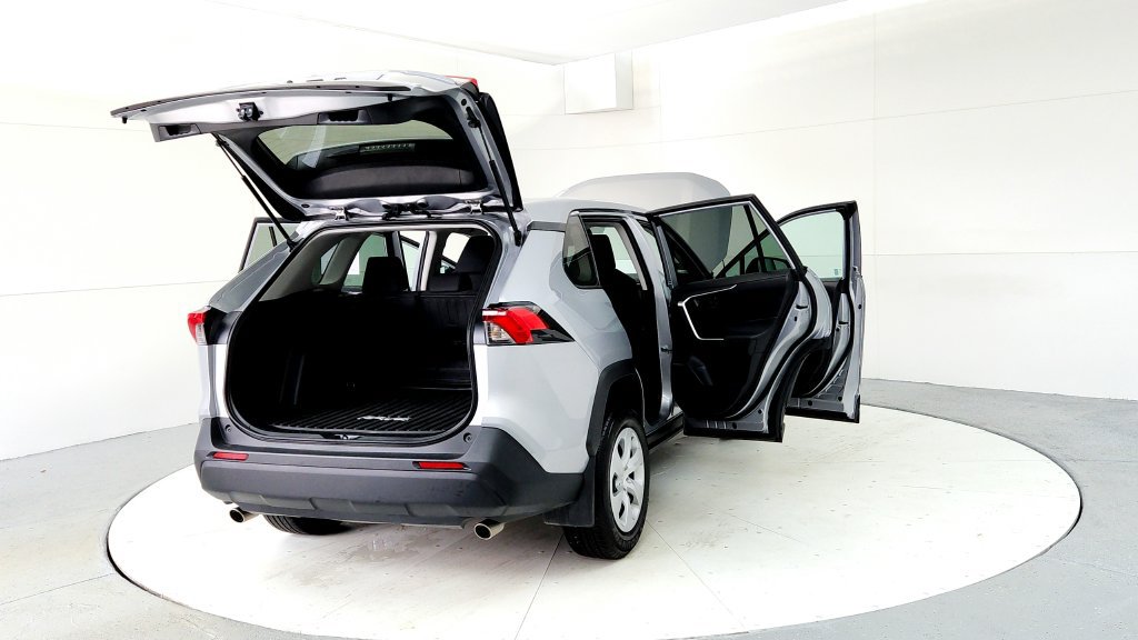Certified 2025 Toyota RAV4 LE AWD/4WD image 11