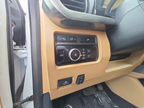 Used 2024 Ford F250 Lariat w/ Lariat Ultimate Package image 23