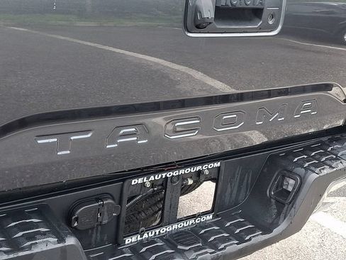 Certified 2023 Toyota Tacoma SR5 AWD/4WD image 29