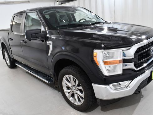 Used 2021 Ford F150 XLT w/ Tow Technology Package image 5
