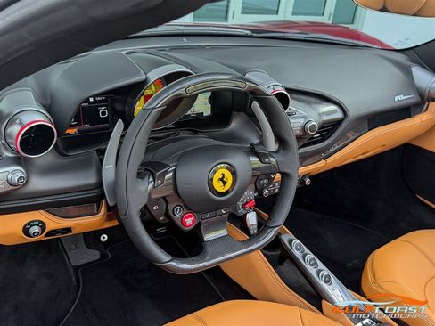 Used 2023 Ferrari F8 Tributo RWD image 28