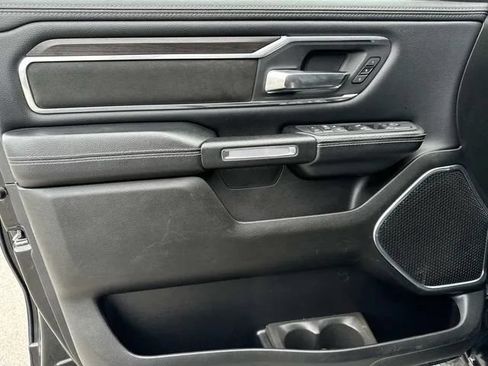 Used 2025 RAM 1500 Laramie AWD/4WD image 29