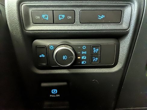 Used 2022 Ford F150 XLT w/ Equipment Group 302A High image 23