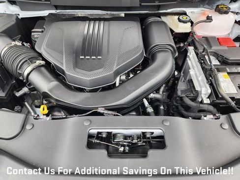 New 2026 GMC Acadia Denali w/ Super Cruise Package FWD image 23