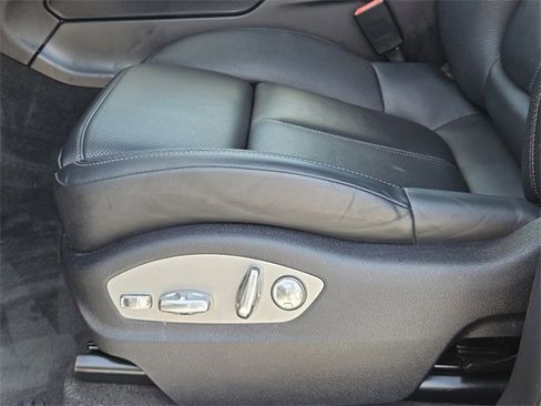 Used 2024 Porsche Macan S image 22