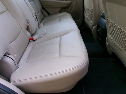 Used 2012 Kia Sorento EX w/ EX V6 Premium Pkg image 27