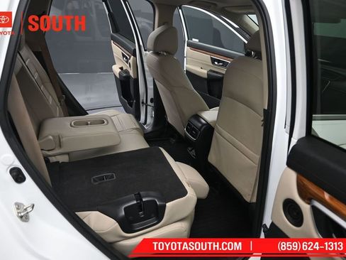 Used 2019 Honda CR-V Touring image 32