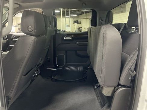 Certified 2022 Chevrolet Silverado 1500 LT image 24