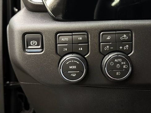 Used 2026 Chevrolet Silverado 1500 RST w/ RST All Star Premium Package AWD/4WD image 30