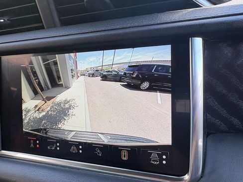 Used 2023 GMC Yukon Denali w/ Advanced Technology Package AWD/4WD image 29