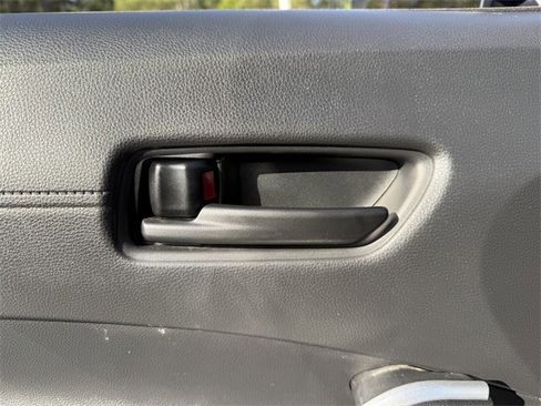 Certified 2023 Toyota Corolla Cross LE image 57