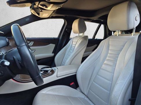 Certified 2019 Mercedes-Benz E 450 4MATIC Wagon image 15