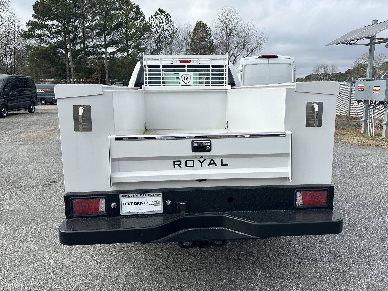 New 2024 Ford F250 XL w/ XL Chrome Package RWD image 6