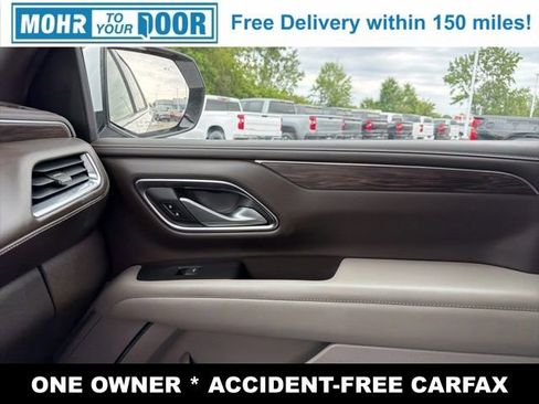 Used 2022 Chevrolet Tahoe LT w/ LT Signature Package AWD/4WD image 24