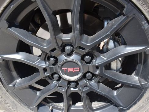 Used 2023 Toyota Tundra Limited w/ TRD Off-Road Package AWD/4WD image 11
