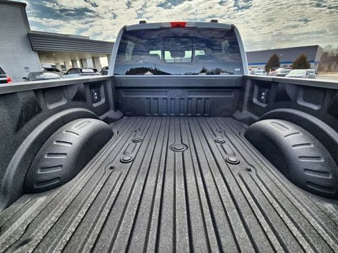 New 2026 Ford F250 Platinum w/ Tremor Off-Road Package AWD/4WD image 15